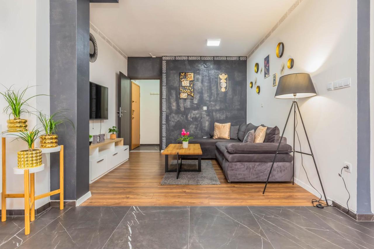 Downtown Deluxe Apartment Omiš Екстериор снимка