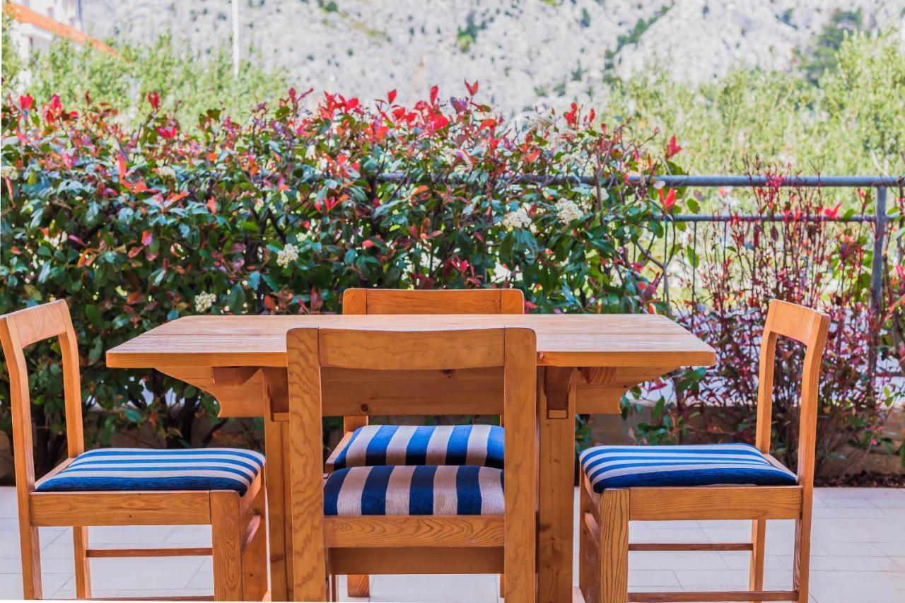 Downtown Deluxe Apartment Omiš Екстериор снимка